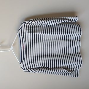 Vineyard Vines striped pullover top size small